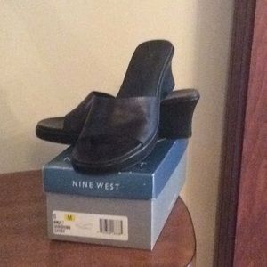 GENTLY USED Nine West Slide